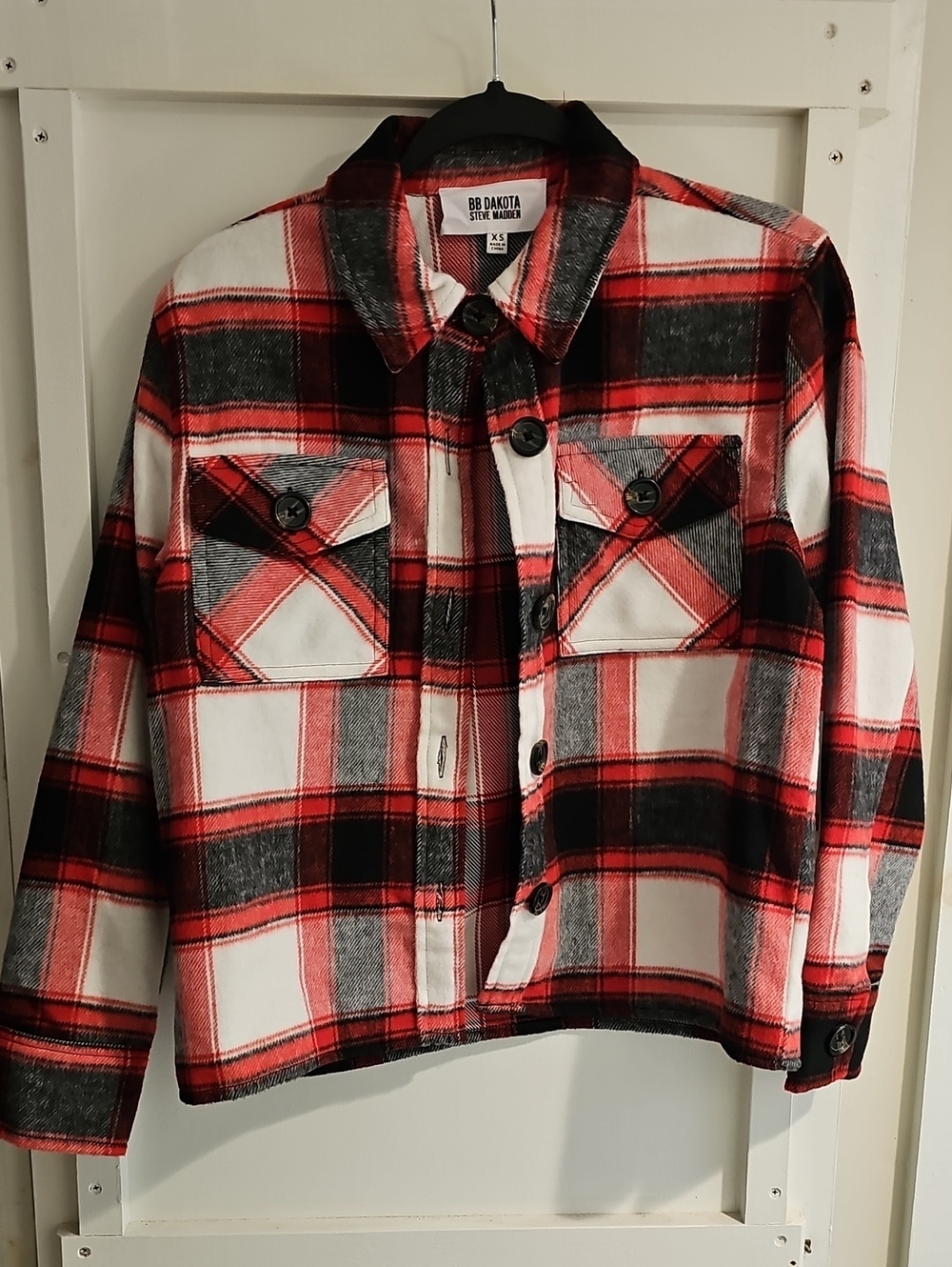BB Dakota Red Black White Plaid Button-Up Shirt Jacket
